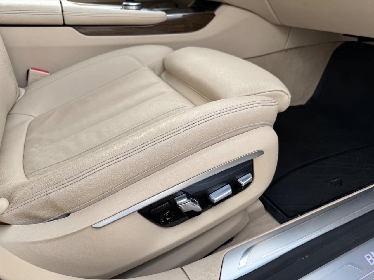 Bmw 730 730d xDrive Luxury