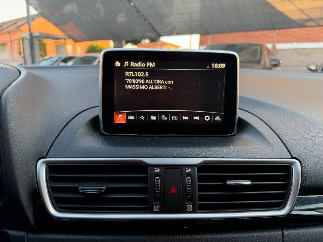 Mazda 3 5 Porte 3 5p 1.5 Evolve 100cv E6 NAVI+XENON+PDC NEOPATENTATI OK