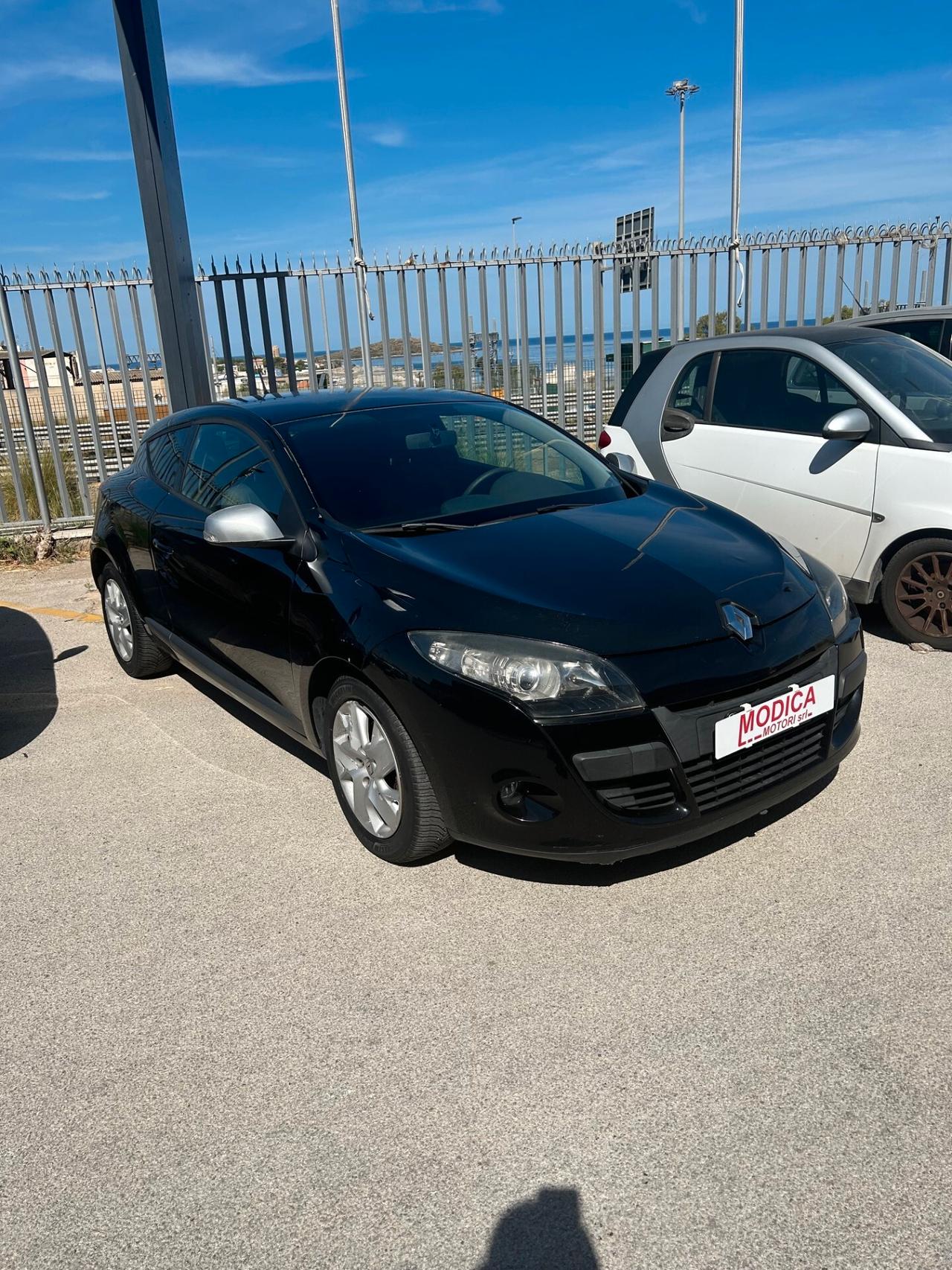 Renault Megane Mégane Coupé 1.5 dCi 110CV Wave