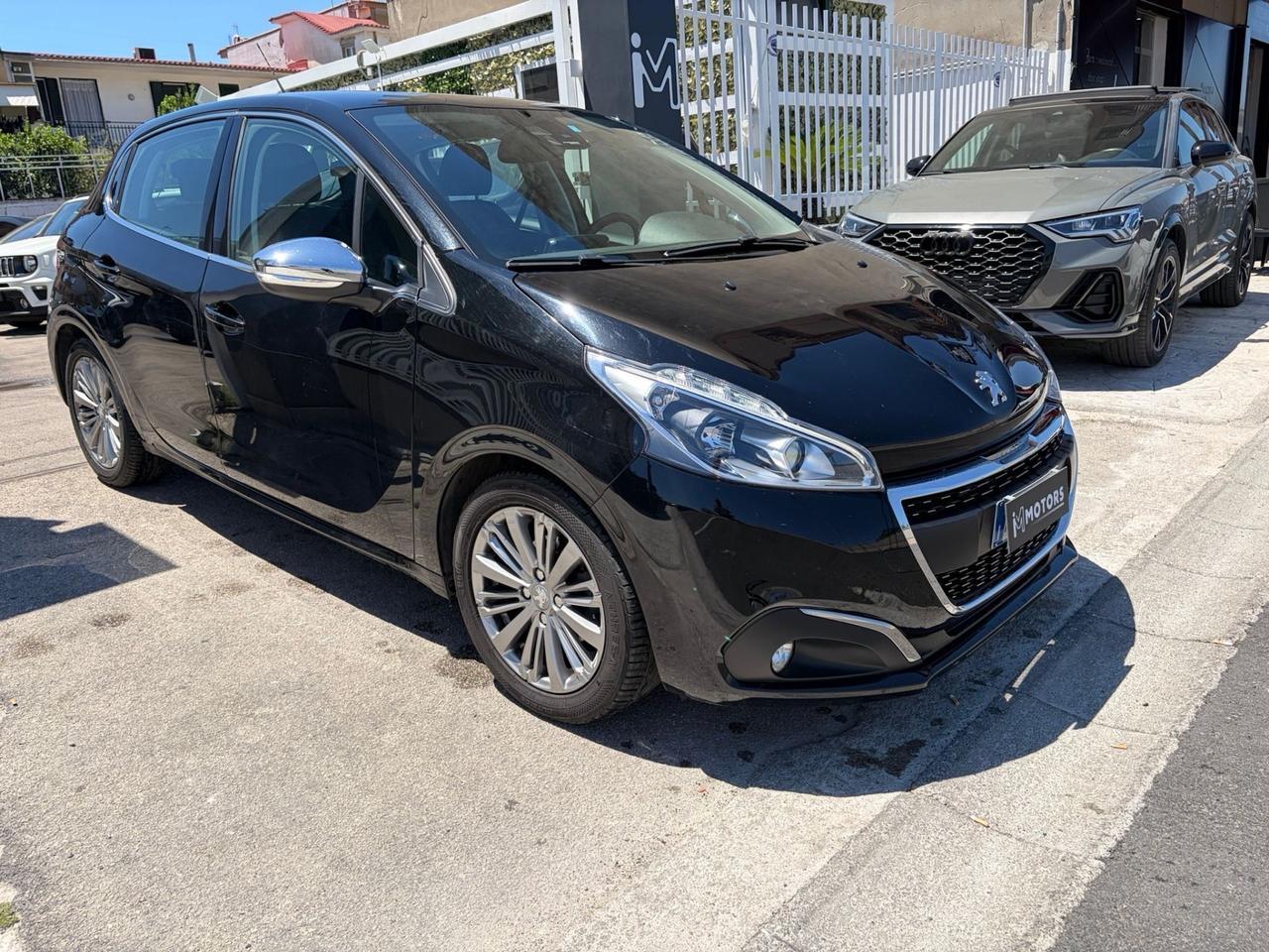 Peugeot 208 BlueHDi 100 S&S 5 porte Allure