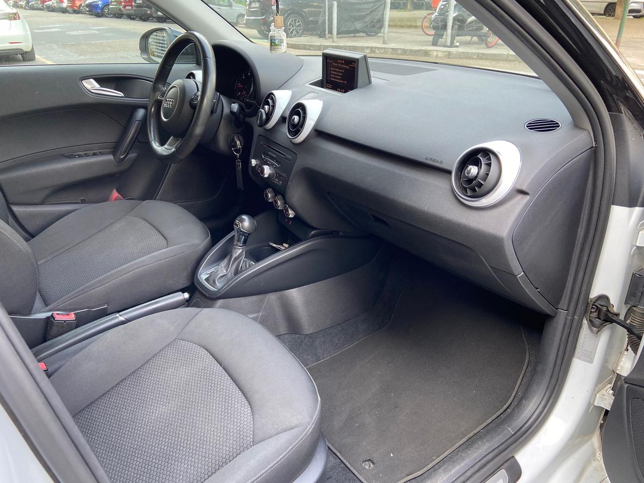 Audi A1 S Line Edition 1.6 TDI #10493