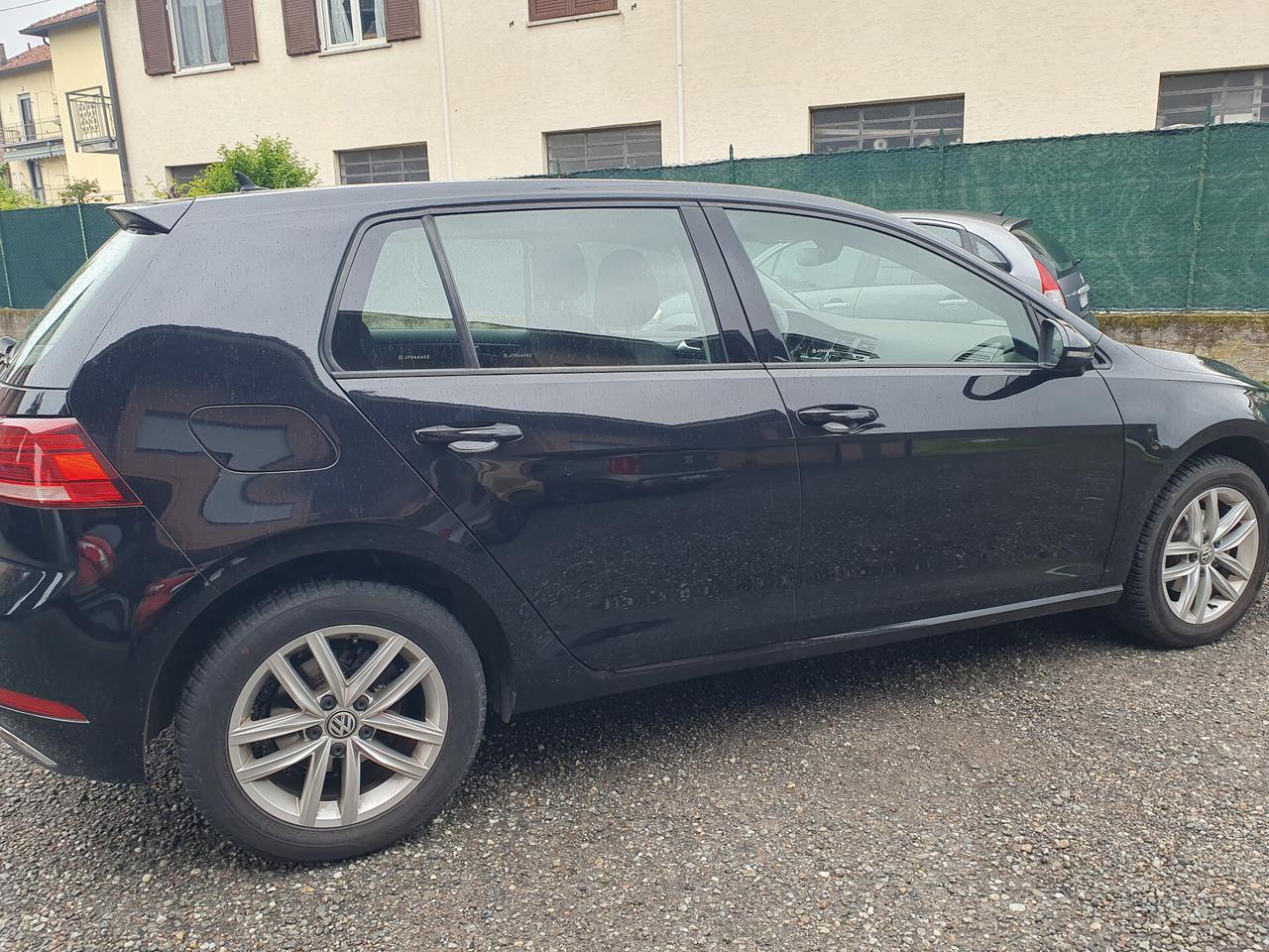Volkswagen Golf VII 1.0TSI 110CV BUSINESS NEOPATENTATI 82000KM