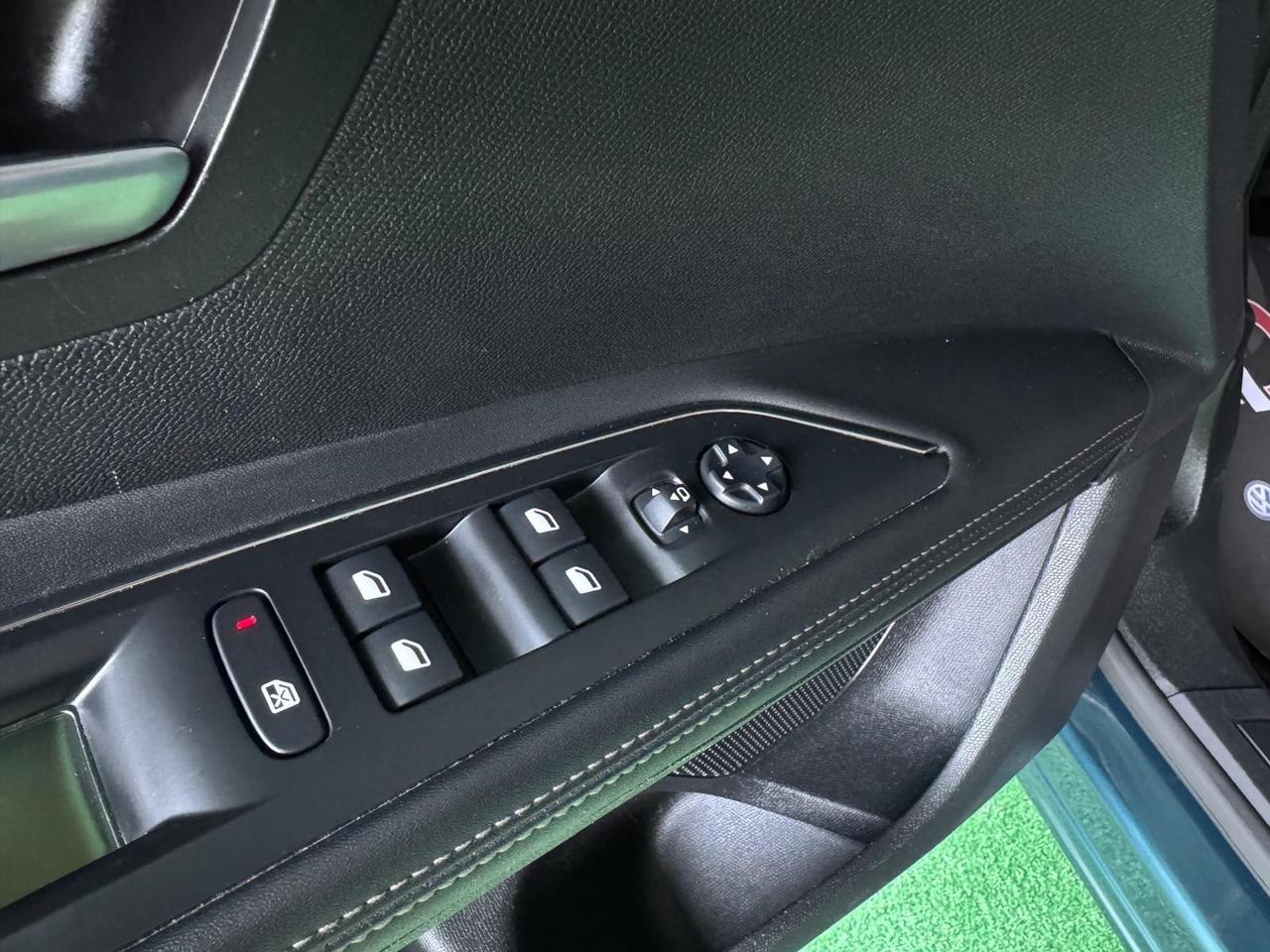 Peugeot 5008 BlueHDi 130 EAT8 Allure