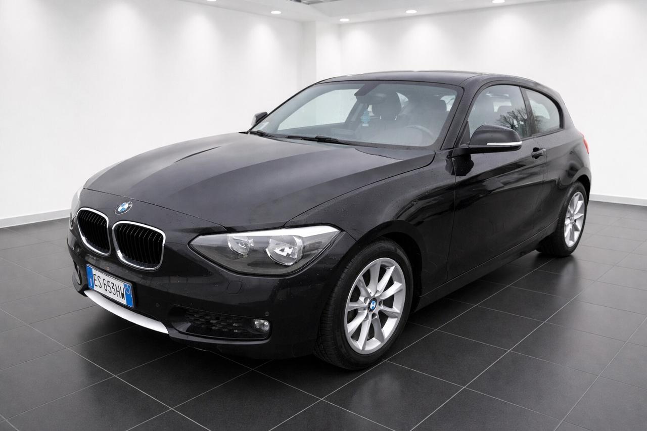 Bmw 116 116d 3p. Efficient Dynamics Urban NEOPATENTATI NAVI PELLE