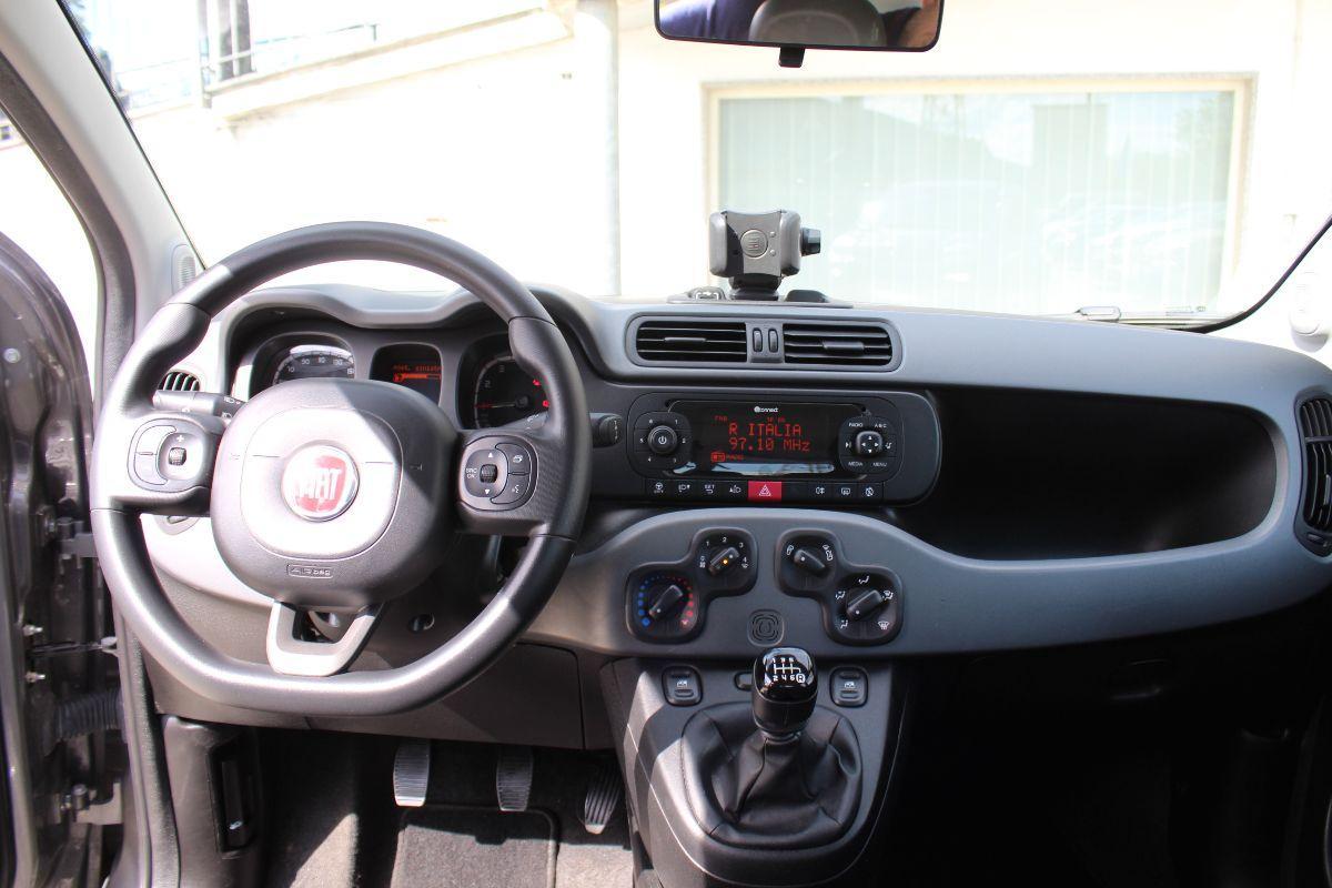 FIAT - Panda - 1.0 FireFly S&S Hybrid City Cross