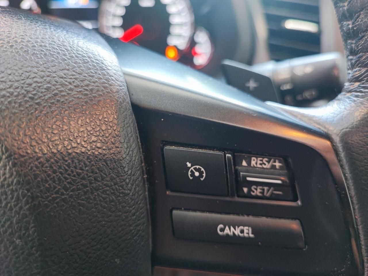 Subaru OUTBACK 2.0D Lineartronic Exclusive