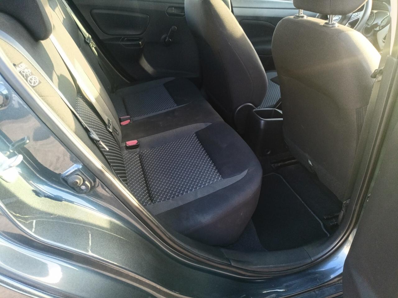 Nissan Micra Acenta