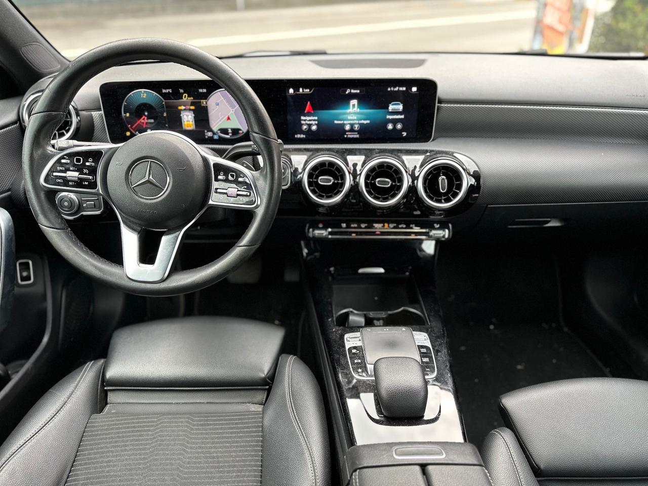 Mercedes-benz A 180 d Automatic Executive