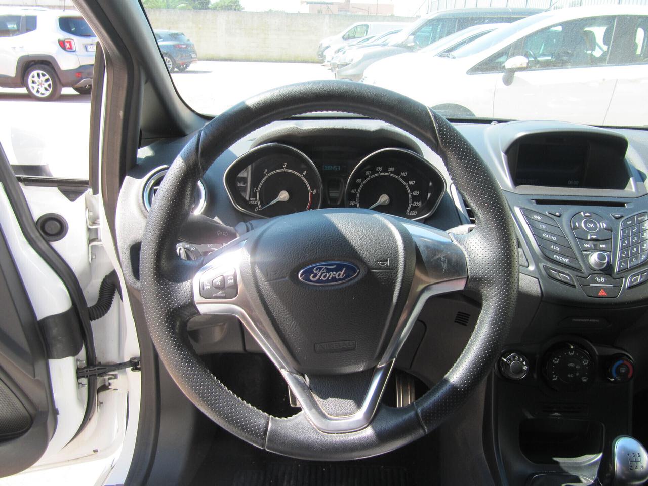 Ford Fiesta 1.5 TDCi 75CV 5 porte ST-Line