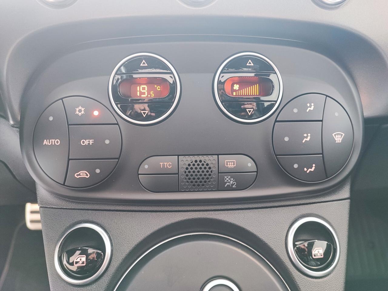 Abarth 595 1.4 Turbo T-Jet Turismo FULL OPTIONAL