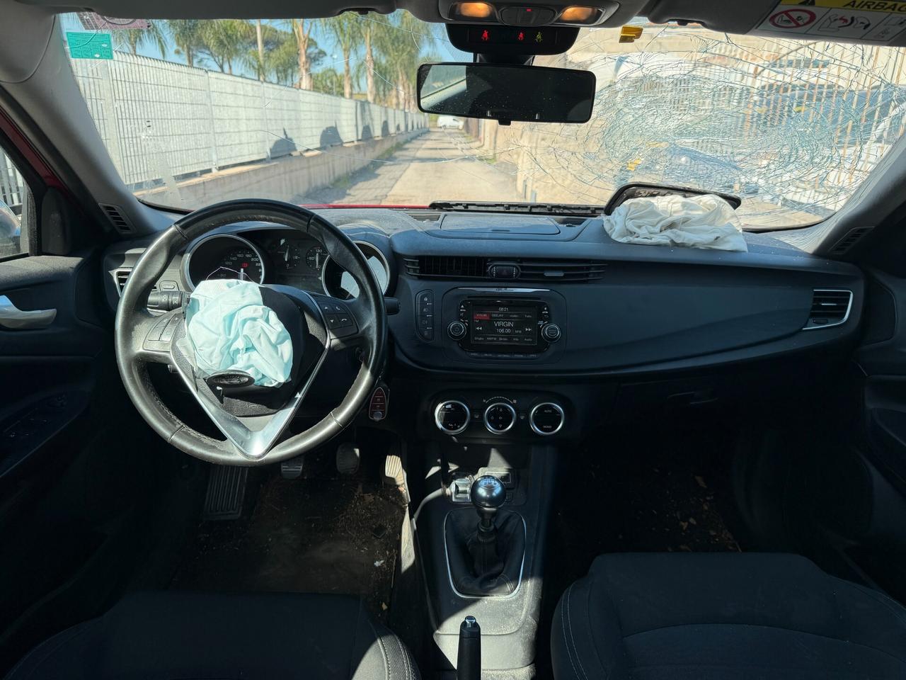 ALFA ROMEO GIULIETTA 2017 1.4 BENZINA 150 CV *SINISTRATA