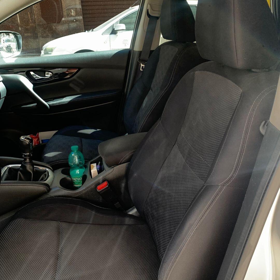 Nissan Qashqai 1.5 dCi Tekna **FULL**