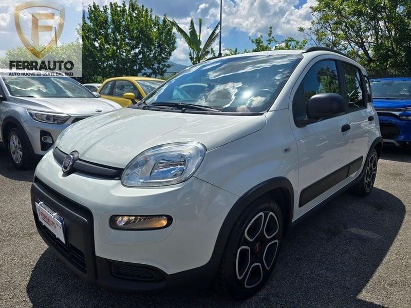 FIAT Panda 1.0 FireFly S&S Hybrid City Cross