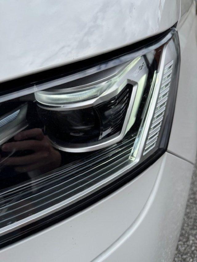 VOLKSWAGEN California T7 2.0 TDI 150 CV DSG Beach Camper Gancio LED