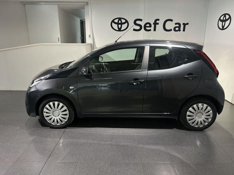Toyota Aygo Aygo Connect 1.0 VVT-i 72 CV 5 porte x-play
