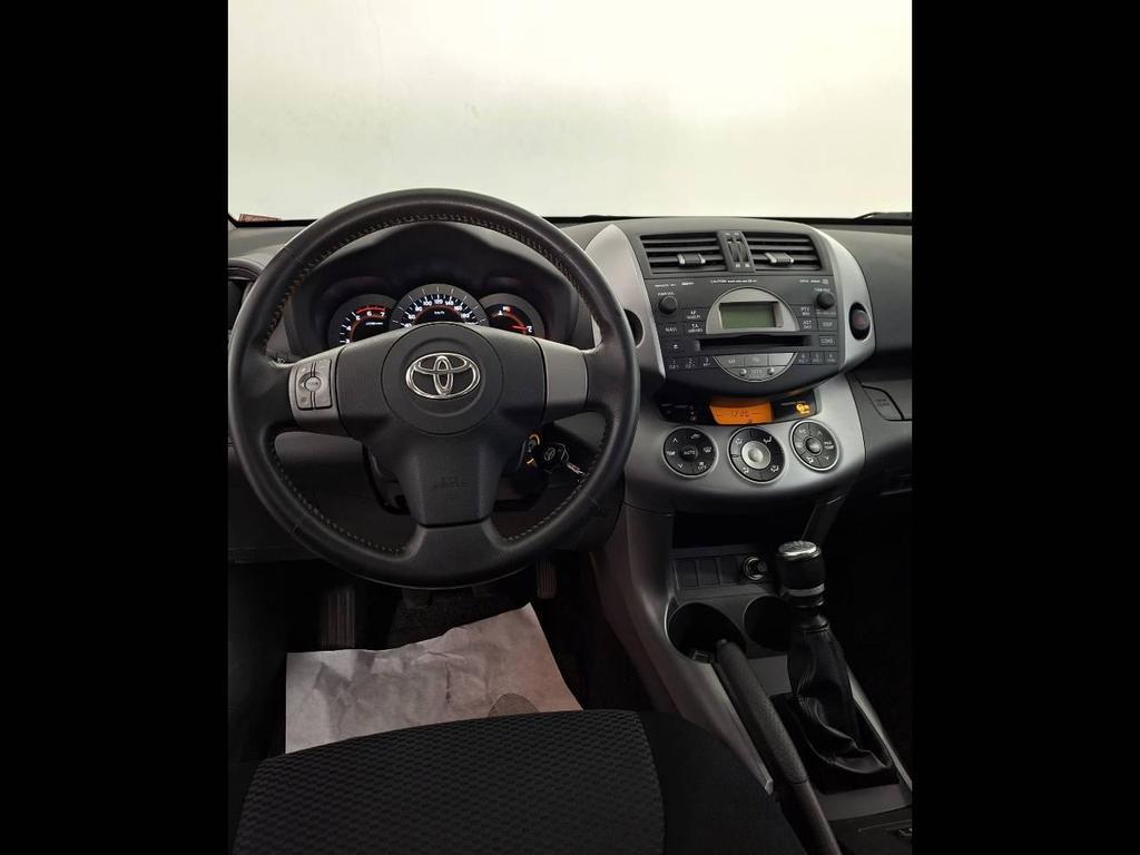 Toyota RAV4 5 Porte 2.2 D-4D Sol