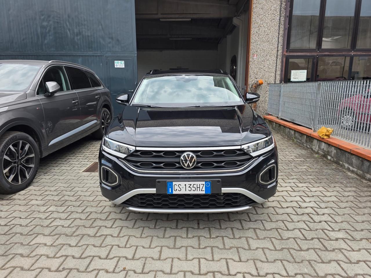 Volkswagen T-Roc 1.5 TSI ACT DSG SPORT