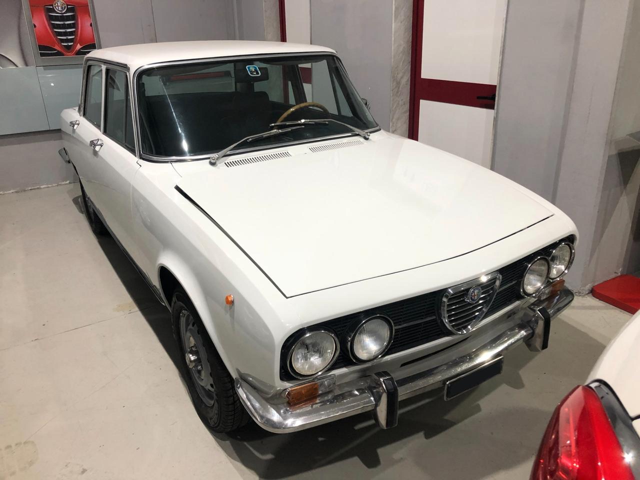 Alfa Romeo 2000 BZ 131 CV