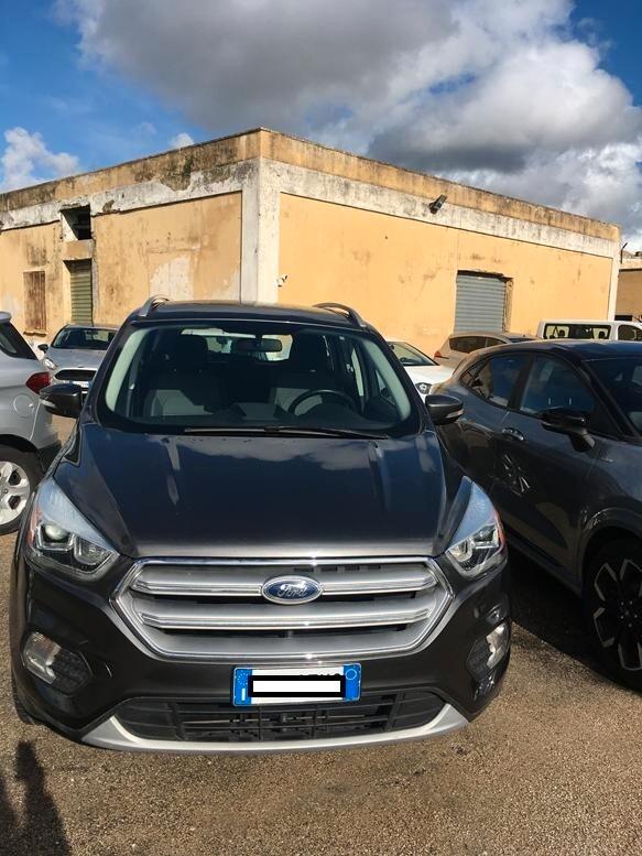 Ford Kuga 2.0 TDCI 150 CV S&S 4WD Titanium