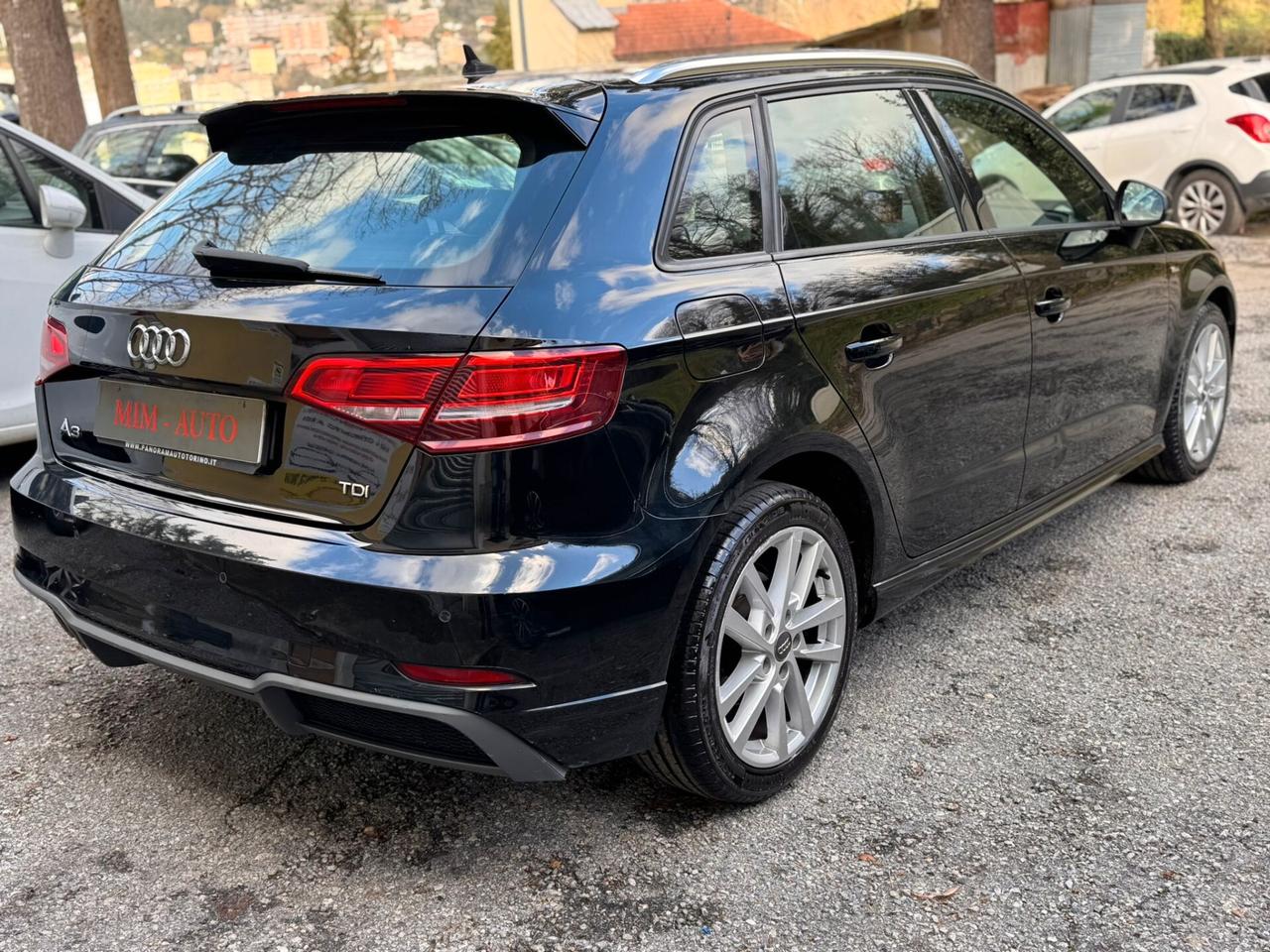 Audi A3 SPB 2.0 TDI S-line 150cv Garanzia 1 anno