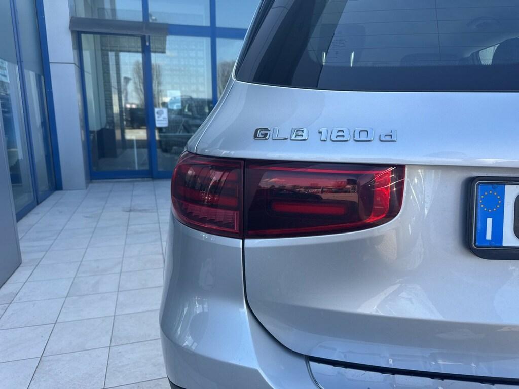 Mercedes GLB 180 D Progressive Advanced 8G-DCT