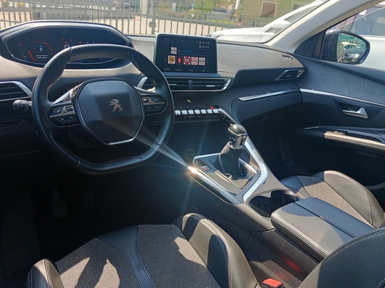 Peugeot 3008 BlueHDi 130 S&S Allure