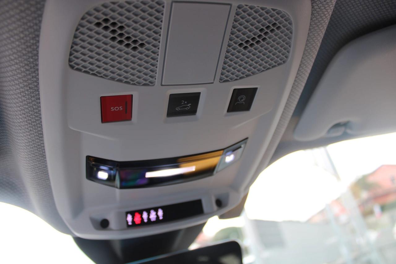 Jeep Avenger 1.2 Turbo 100 CV Summit