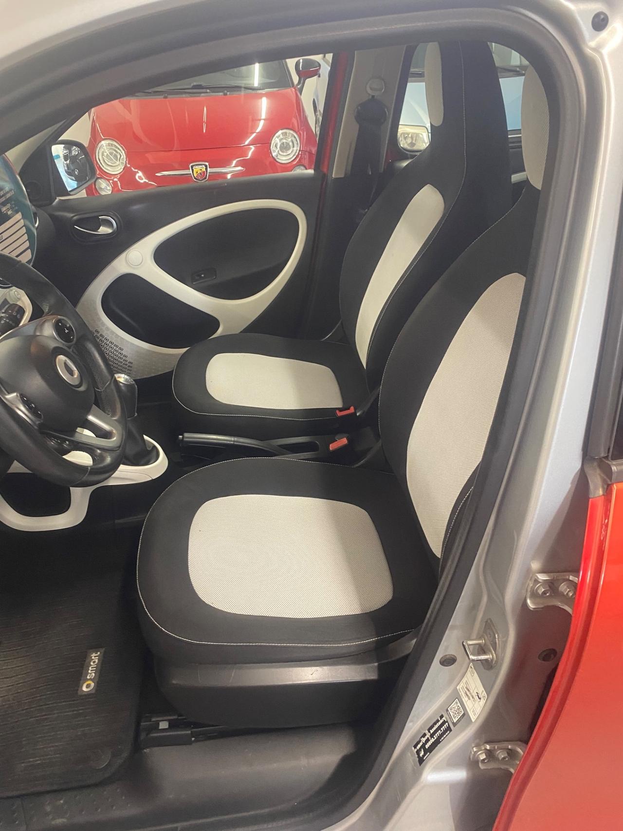 Smart ForFour 70 1.0 Passion