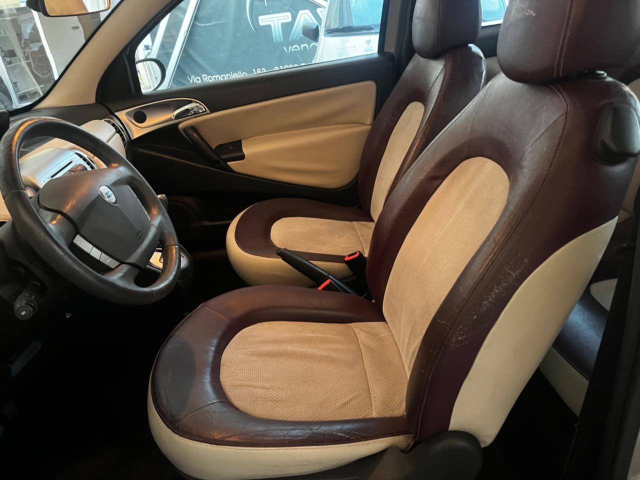 Lancia Ypsilon Cambio aut. appena rifatto