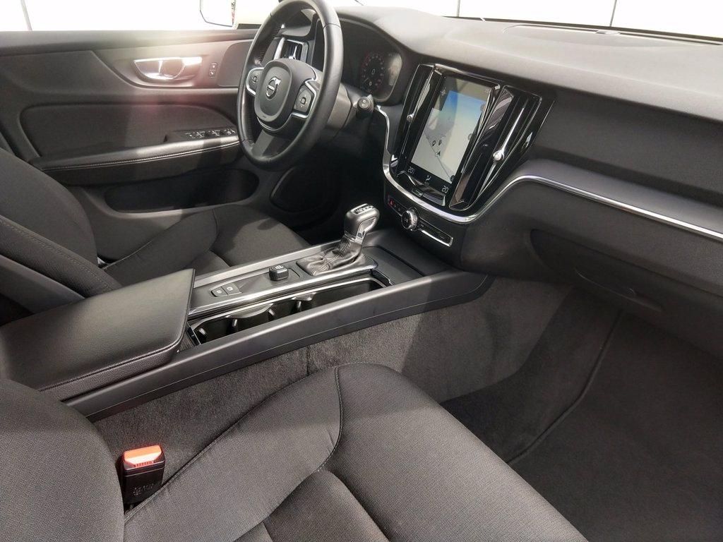 VOLVO V60 2.0 d3 Business geartronic my20 del 2020