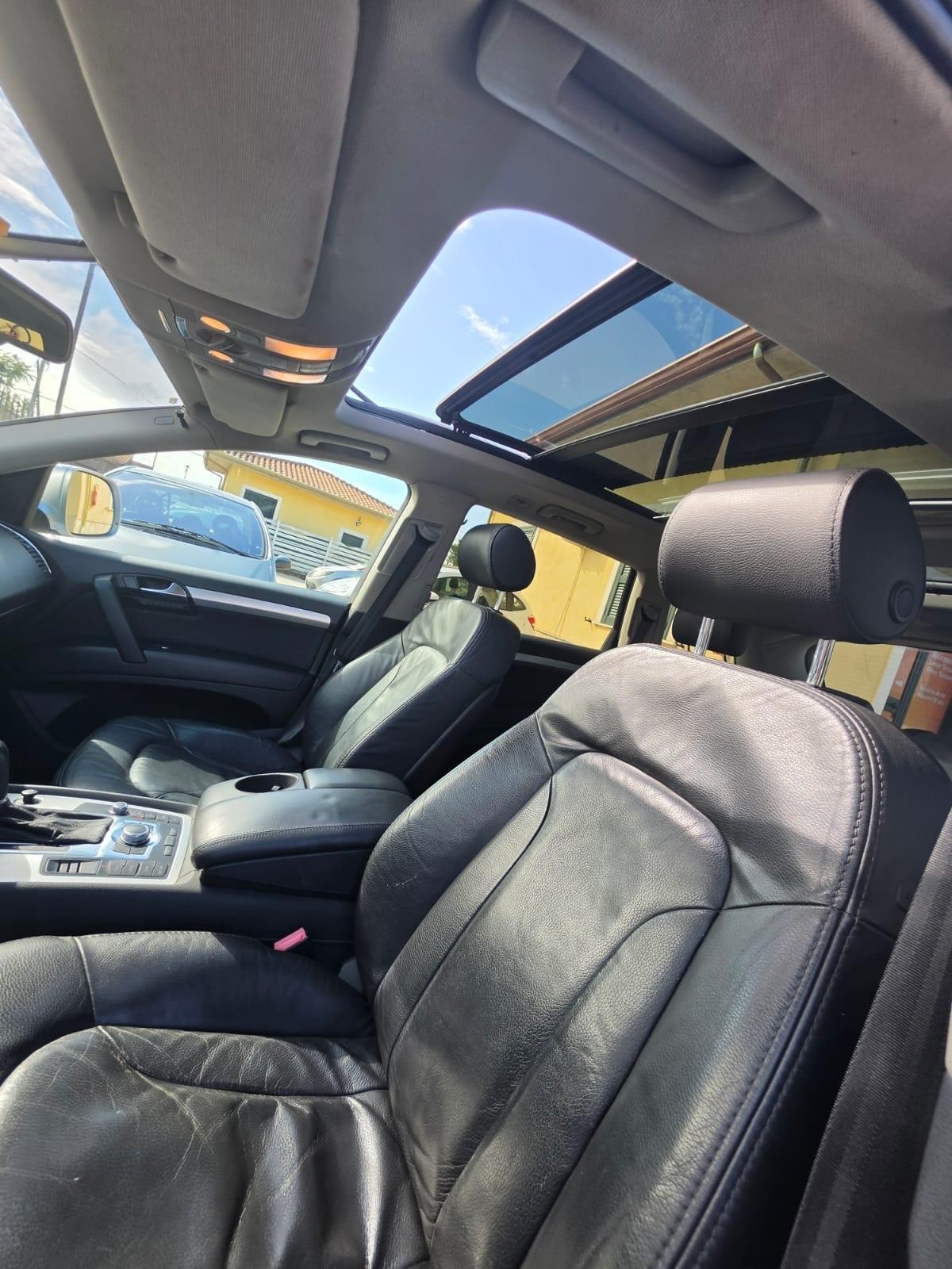 Audi Q7 3.0 V6 TDI 233CV quattro tiptronic km 160 mila unico proprietario