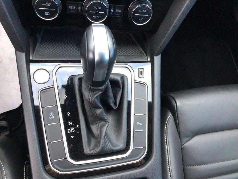 Volkswagen Passat Passat Variant 2.0 TDI SCR EVO DSG Executive