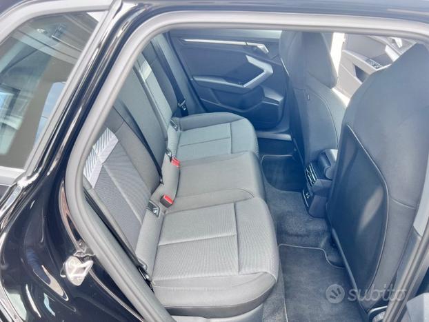 AUDI A3 SPB 35 TFSI / Retrocamera