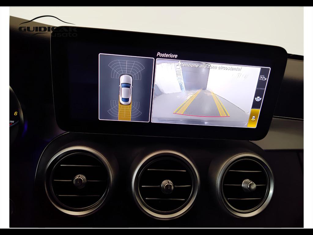 Mercedes-Benz Classe C-C205 2018 Coupe - C Coupe 220 d Premium auto