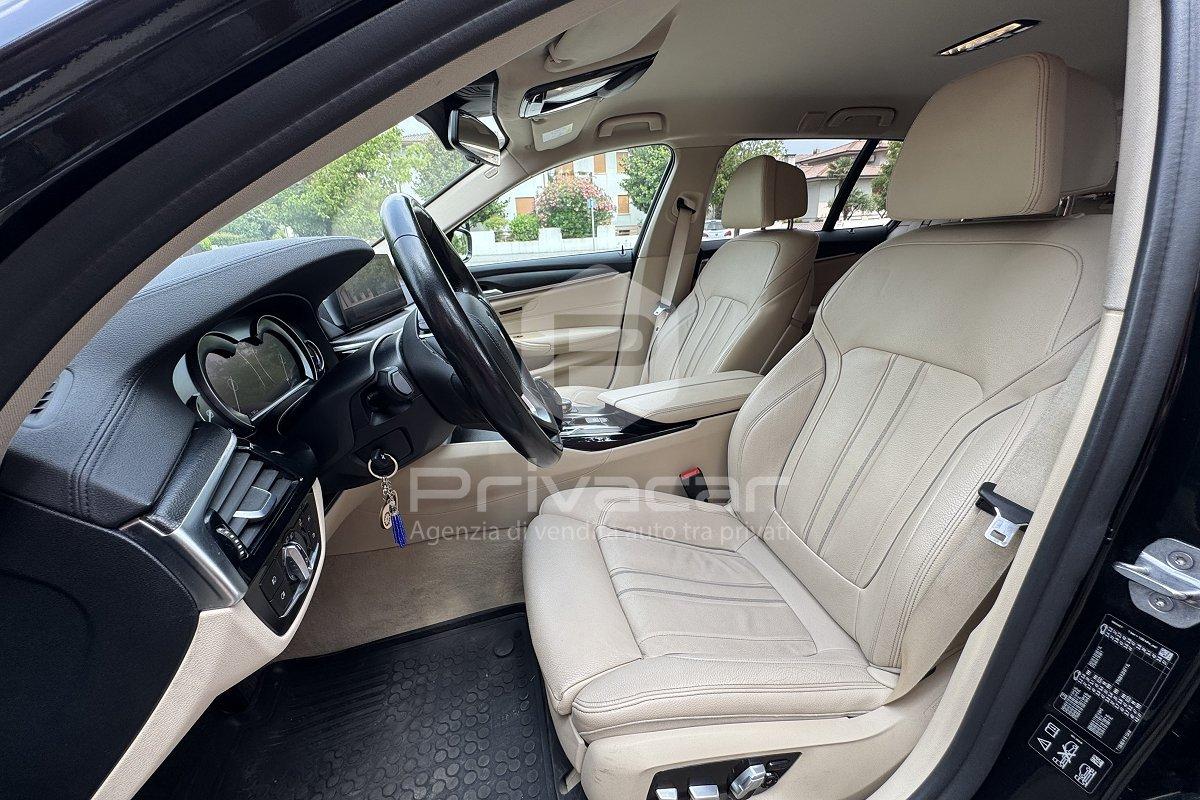 BMW 520d xDrive Touring Luxury