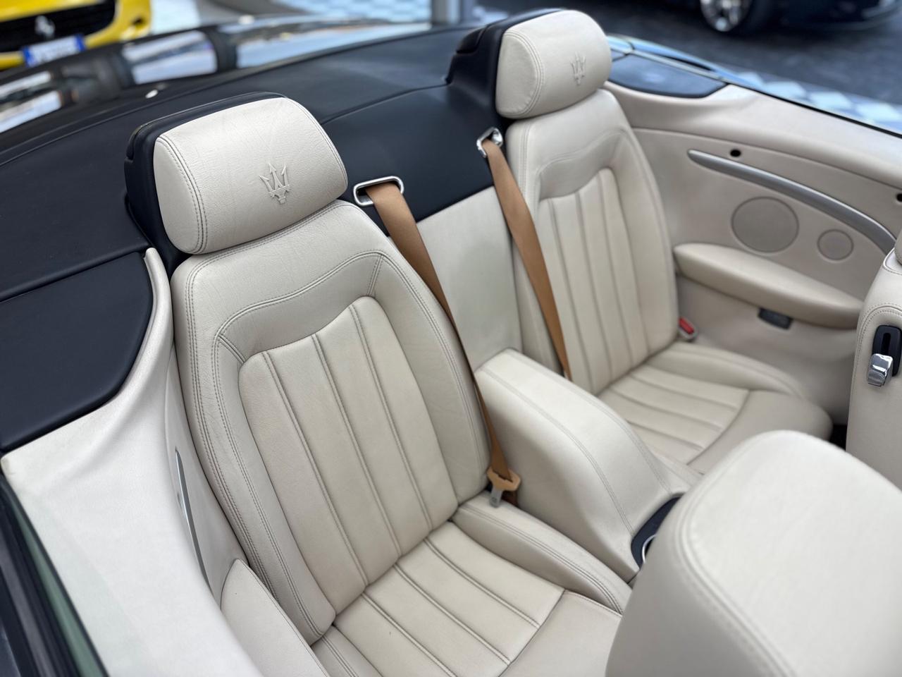 Maserati GranCabrio 4.7 V8