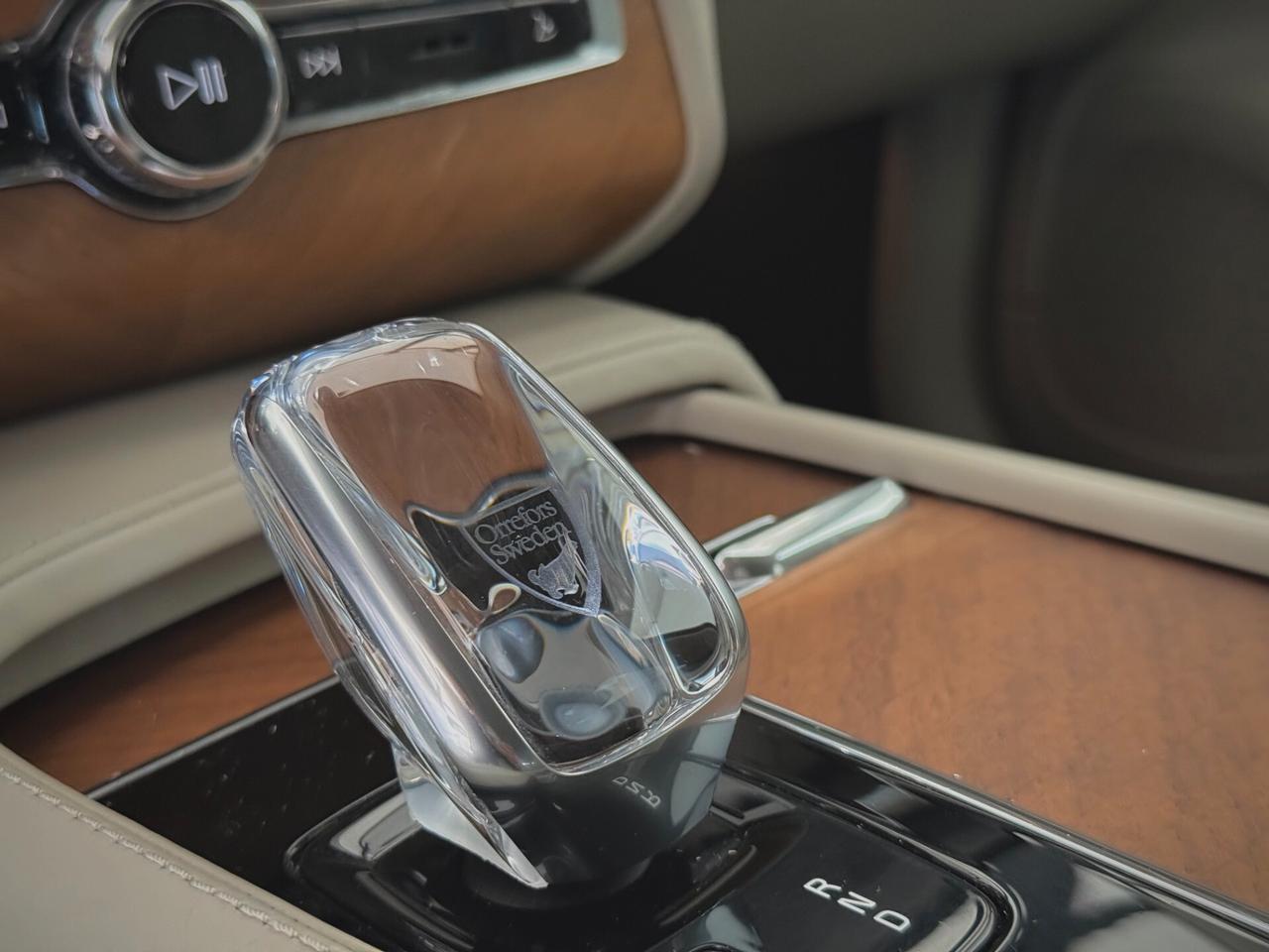 Volvo XC90 Inscription B5 7 posti