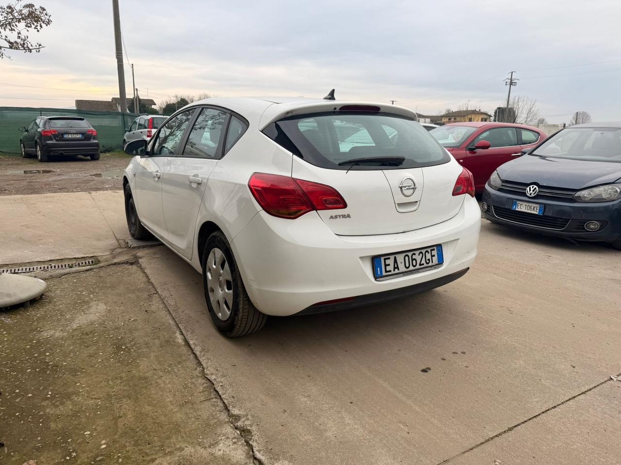 Opel Astra 1.4 16V Twinport 5 porte Enjoy