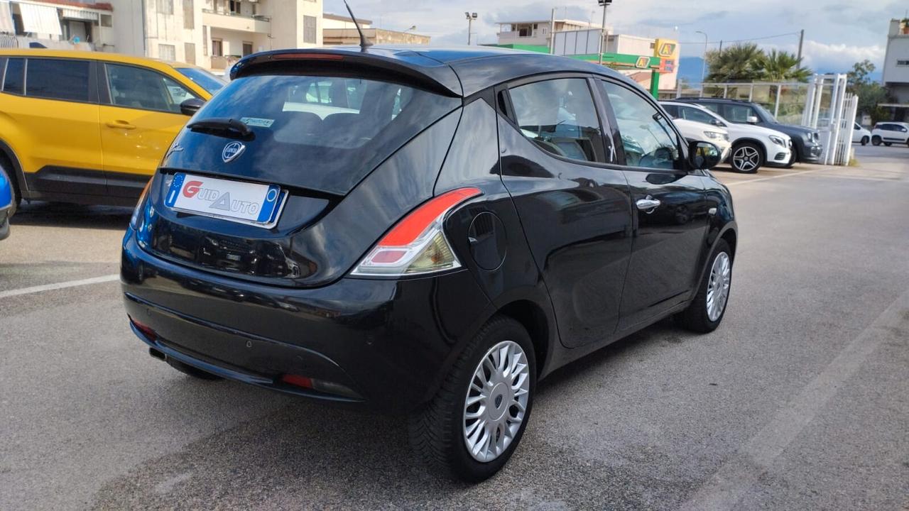 Lancia Ypsilon 1.3 MJT 16V 95 CV 5 porte S&S Platinum