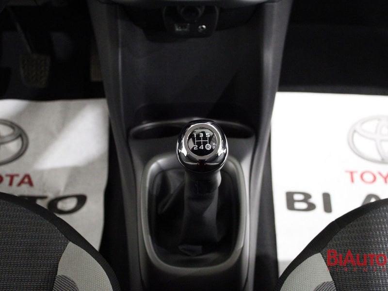 Toyota Aygo Aygo 5p 1.0 x-play 72cv