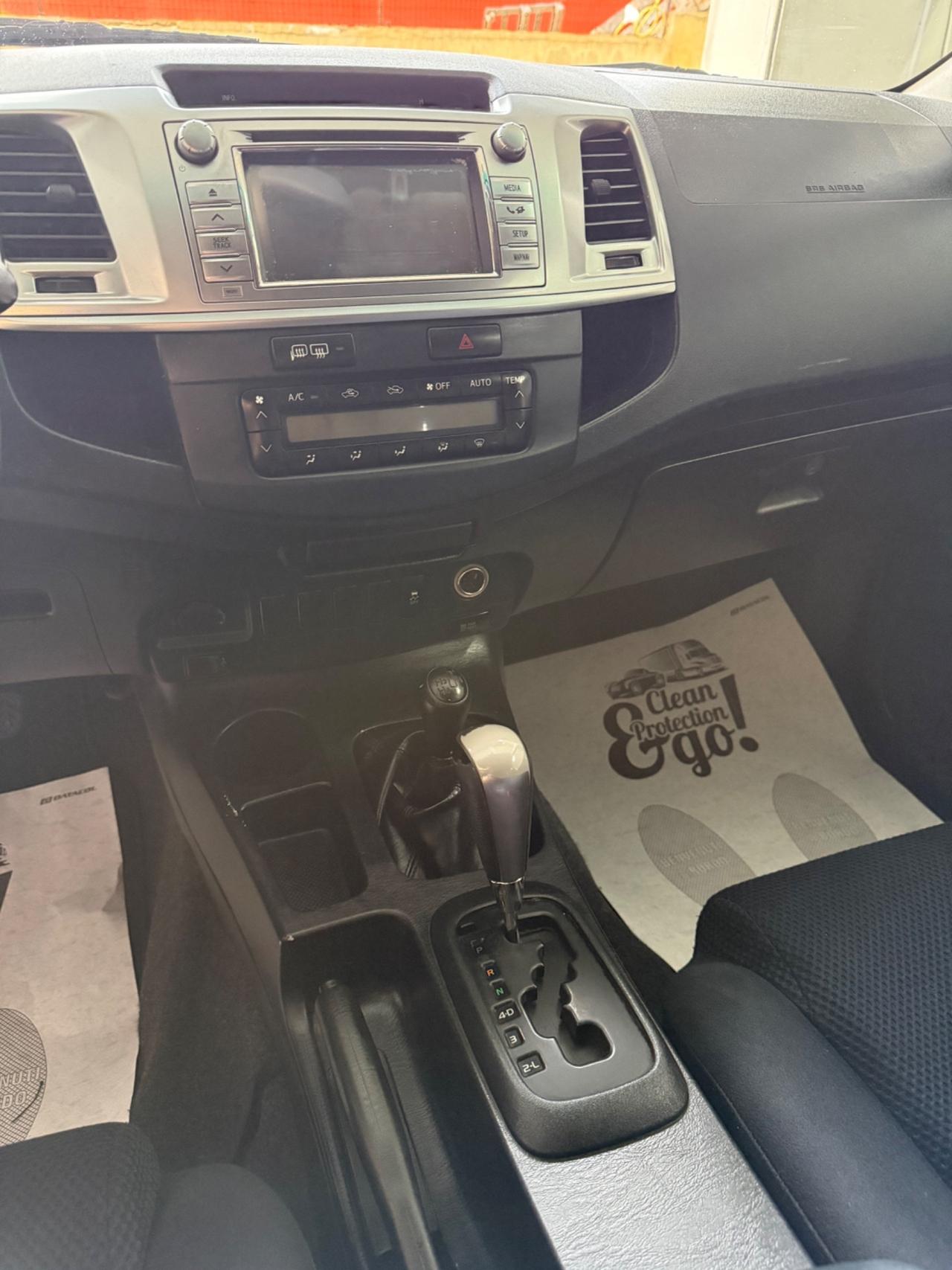 Toyota Hilux 3.0 D-4D aut.4WD 4p. DC Stylex