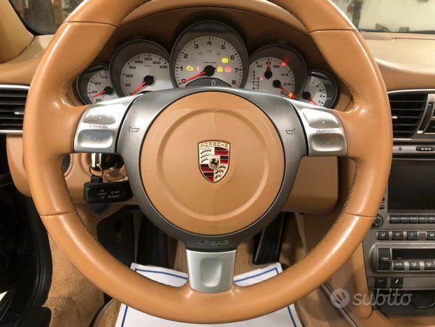 Porsche 911 (997) - carrera 4 s cabrio