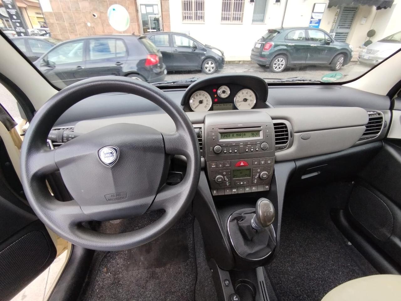 Lancia Ypsilon 1.2