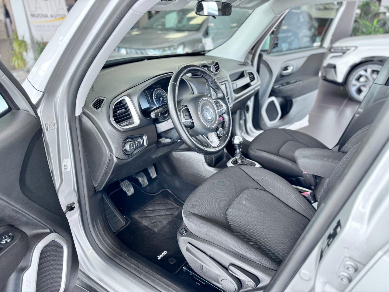 Jeep Renegade 1.6 Mjt 120 CV Longitude