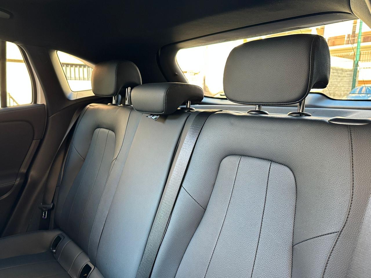Mercedes GLA 220 4Matic Autom. Premium TETTO