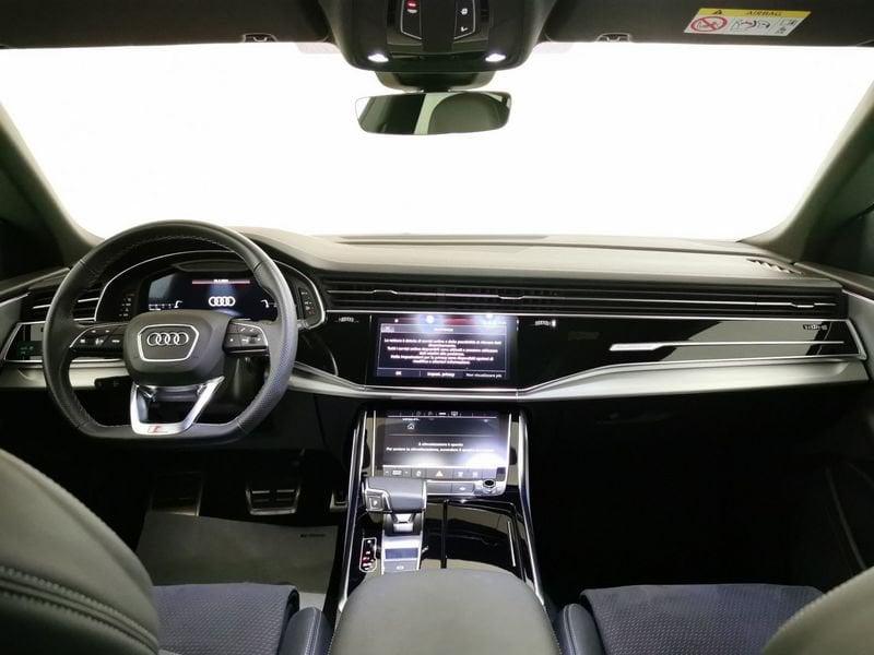 Audi Q8 55 3.0 tfsi mhev Sport quattro tiptronic