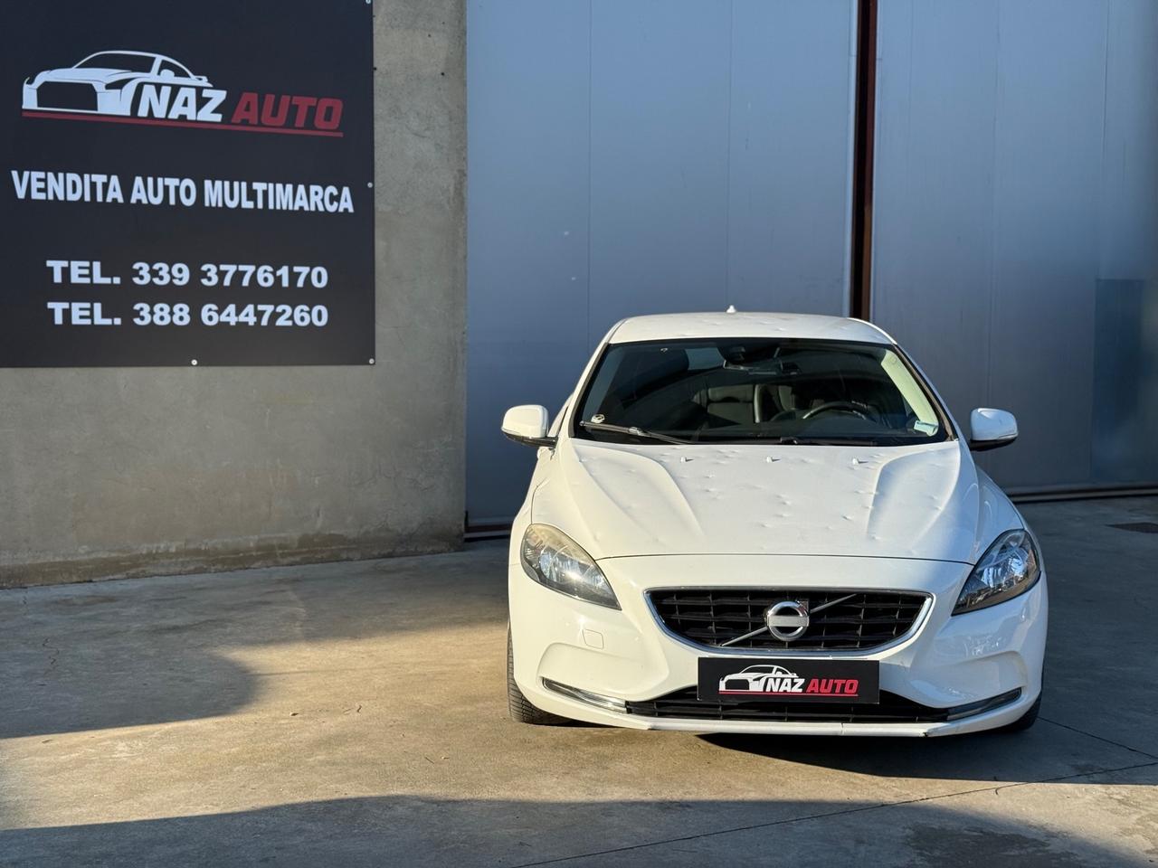Volvo V40 D2 1.6 Summum