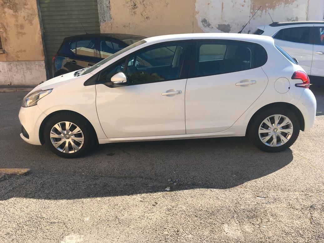Peugeot 208 BlueHDi 75 5 porte Active