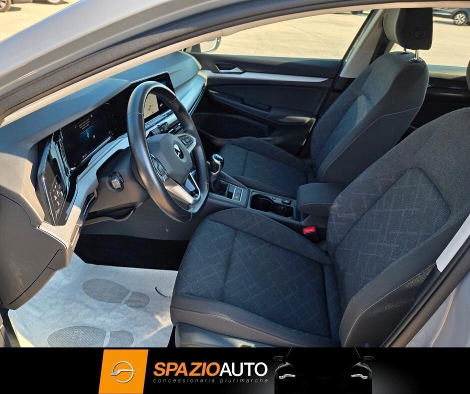 Volkswagen Golf VIII NUOVO MODELLO 2.0 TDI SCR *LUXURY 1ST* FULL