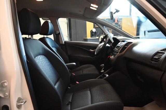 HYUNDAI iX20 1.6 CRDI 115CV COMFORT 6M PDC MP3 16"AUX TEL FULL!
